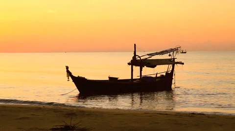 Fishing boat at sunset 動画素材 63856116