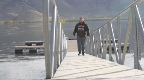 Fishing dock 動画素材 50775966