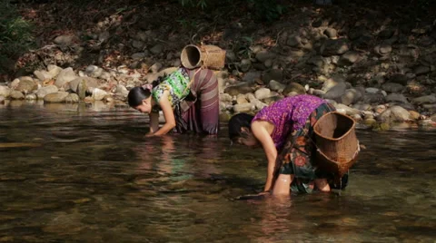 Fishing in a River in Burma Stock Footage 37350924