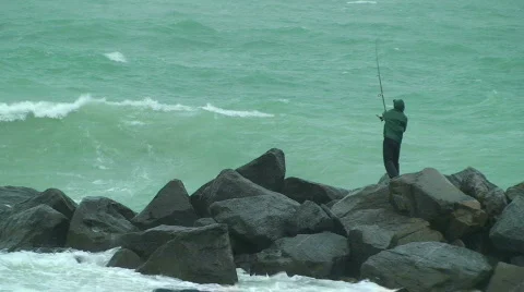 Fishing Storm Rocks Video stock 828478