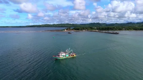 Fishing Vessel Stock-Footage 289650379