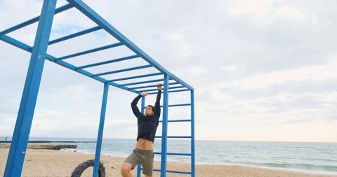 Fit male training outdoors Stock Footage 121372953