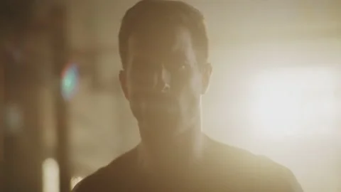 Fit man looking at camera Stock-Footage 236185719