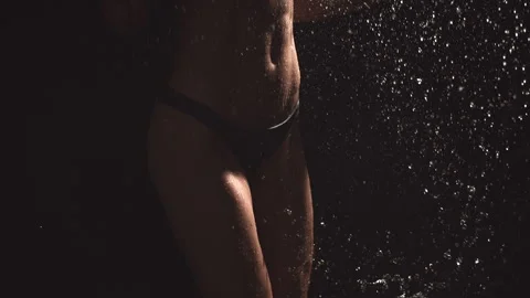 Fitness in the rain 스톡 동영상 243785108