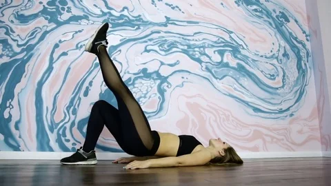Fitness trainer doing exercise Stock Footage 83768945