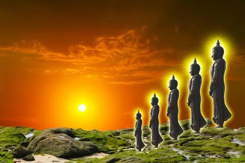 Five buddha looking seven day style on the sunset sky Stock-Fotos