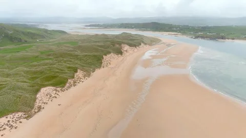 Five Finger Strand, famous beach in Inishowen, co. Donegal, Ireland. 스톡 동영상 285807049