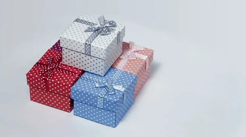 Five present boxes rotating loop Video stock 32356718