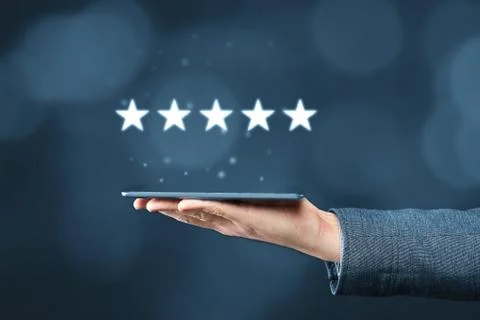 Five-star highest rated concept in e-commerce app Foto stock