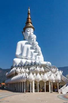Five white Buddha statues Stock-Fotos
