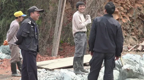 Five Workers in vilage Video stock 49060696