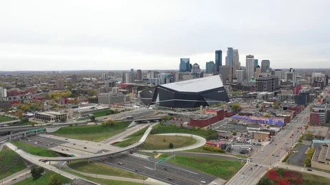 Fixed Aerial View of Downtown Minneapolis and Highway with Fall Colors. Stock Footage 118489341