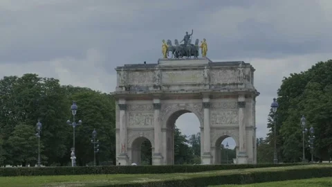 Fixed shot on the Arc de Triomphe of the carrousel in Paris, France. Stock Footage 194787537
