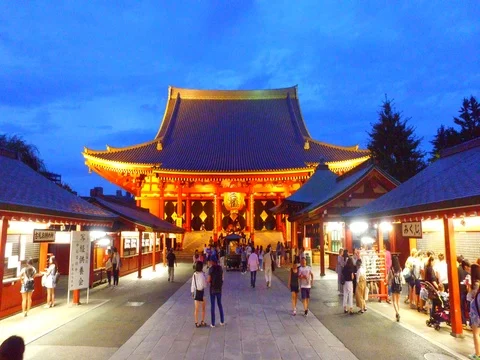 Fixed shot of Sensoji main hall at dusk Stock Footage 80080672