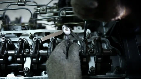 Fixing Engine Block 2 Video stock 123082580