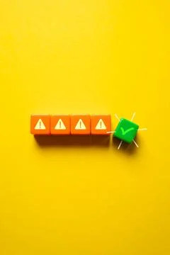 Fixing issues from the list. Troubleshooting and programming. Debugging, test Foto stock