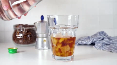 Fizzy coffee drink Video stock 197129222