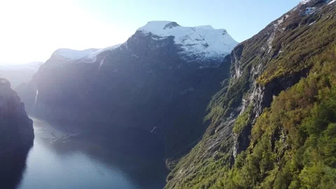 Fjord With Mountaintops Video stock 289762337
