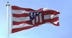 Video Stock Bandera ondeando con el logo del equipo de fútbol Atlético de  Madrid. Clip editorial 4K - Footage © alexeynovikov #157939098