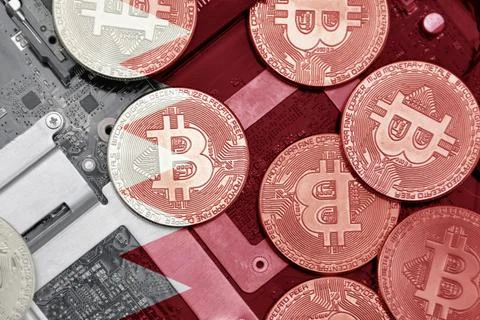 Flag of bahrain on the bitcoins with computer electronic circuit board back.. Stock-Fotos