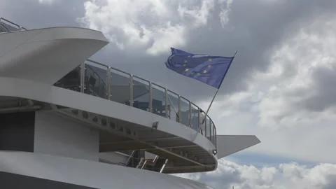 The flag of the European Union flapping on top of a yacht. Stock Footage 107072284