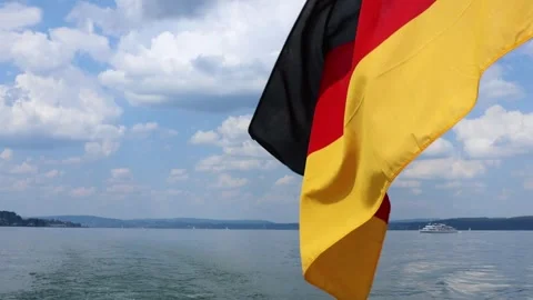 Flag of Germany on the ship waving in the wind over the Constance lake (Bod.. Video stock 278063469