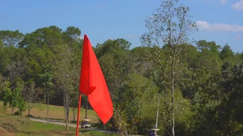 Flag golf in golf course, beautiful fair way and layout for golfer playing Vídeo Stock 120585939