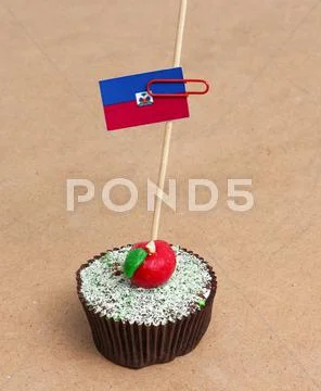Flag of haiti on cupcake Stock Photos