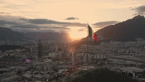 Flag of Mexico with wind in sunset Stock-Footage 242874820