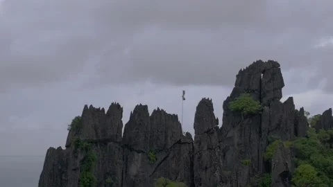 Flag on the ridge Видео 345024845