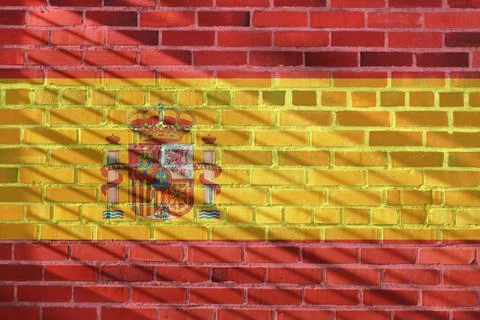 Flag of Spain graffiti painted on wall. National flag and symbol of Spain Illustrazione stock