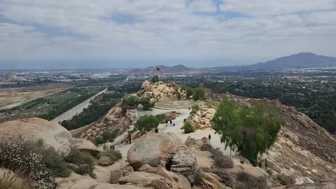 Flag on top of Mount Rubidoux Stock Footage 195009337