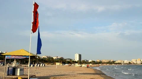 Flags in the beach Vidéo 7755542