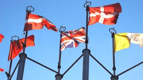 Flags of European countries against cloudless sky 動画素材 69168562