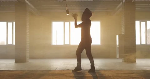 Flairing. Barmen performs juggling show. Professional bartender man juggling Stock Footage 154166754