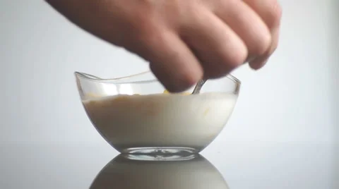 Flakes in the milk Video stock 35088124