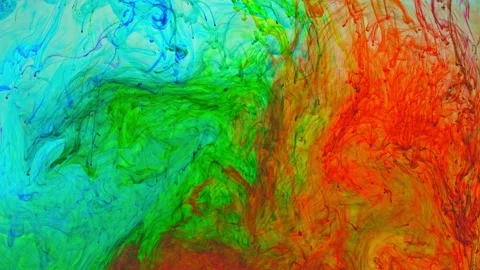 .The flakes of various colored powder dissolved in water migrated together. Vidéo 247019482