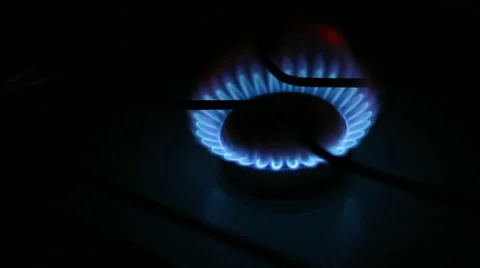 Flame from the burner of a gas stove Vídeo Stock 40660159