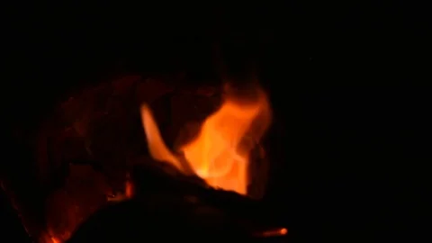 A flame in the fire Video stock 125735400