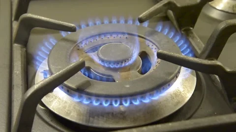Flame that goes out slowly Stock Footage 171976385