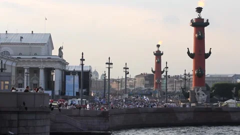 Flame on rostral columns on Victory Day in St. Petersburg Stock Footage 145191089
