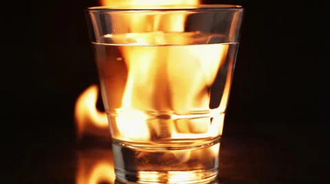 Flaming fire and glass Vidéo 41368784