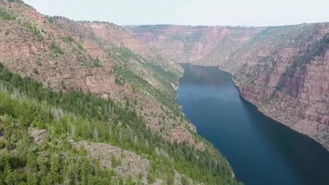 Flaming Gorge Utah Drone 스톡 동영상 142439649