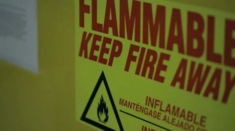 Flammable warning sign Video stock 37992569