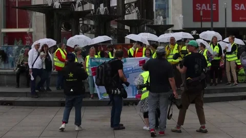 Flash mob of educators in Berlin for better working conditions, Berlín, DE - 27  Stock Footage 244739435
