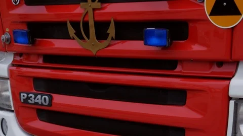 Flashing lights of the fire engine 動画素材 92420952