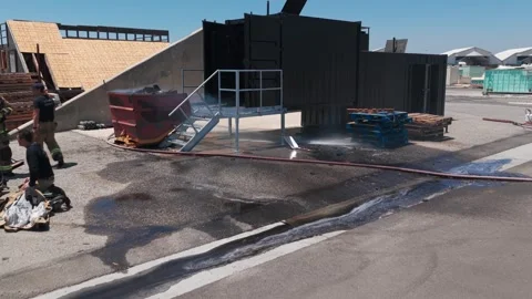 Flashover Fire Training Exercise in Ventura County Stockbeeldmateriaal 336814910