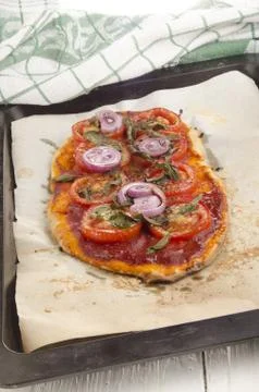 Flat bread pizza with tomato Stock Photos