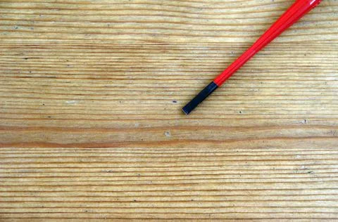 Flat head VDE screwdriver put on wood Stock-Fotos