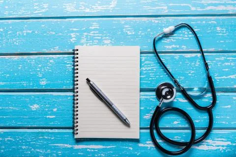 Flat lay aerial of tools medical &amp; Healthcare insurance background concept Foto stock